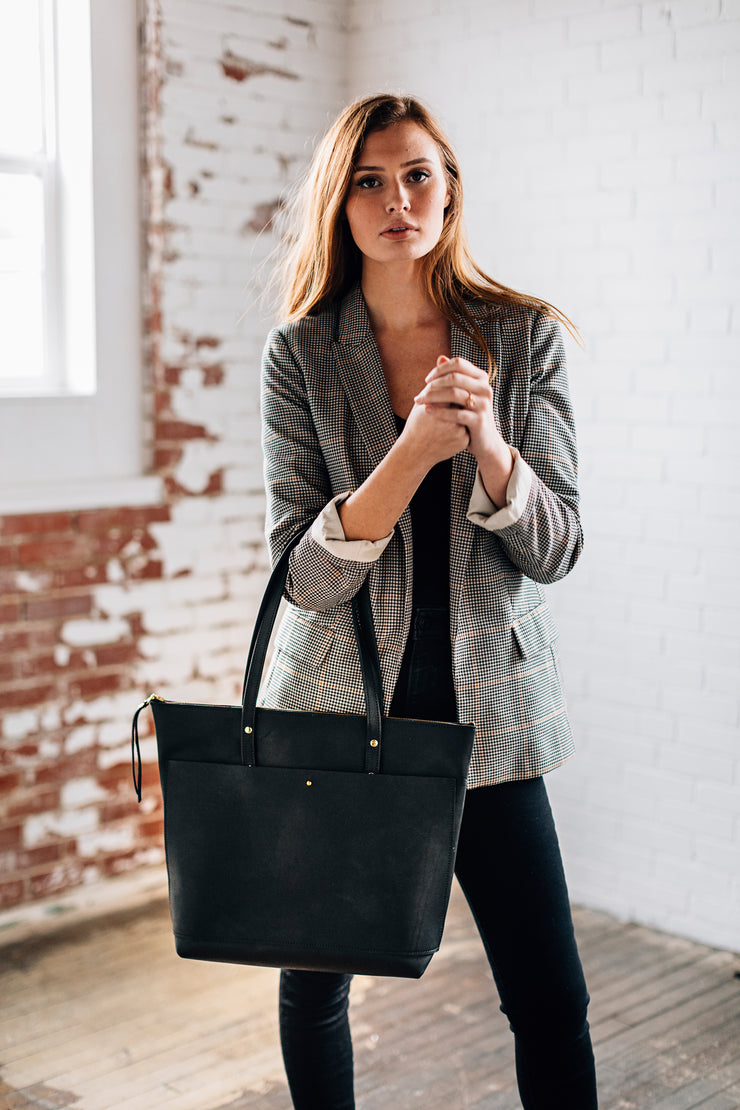 Classic Tote-Black