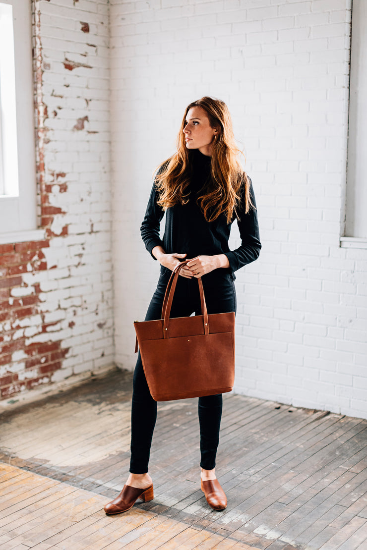 Classic Tote-Caramel