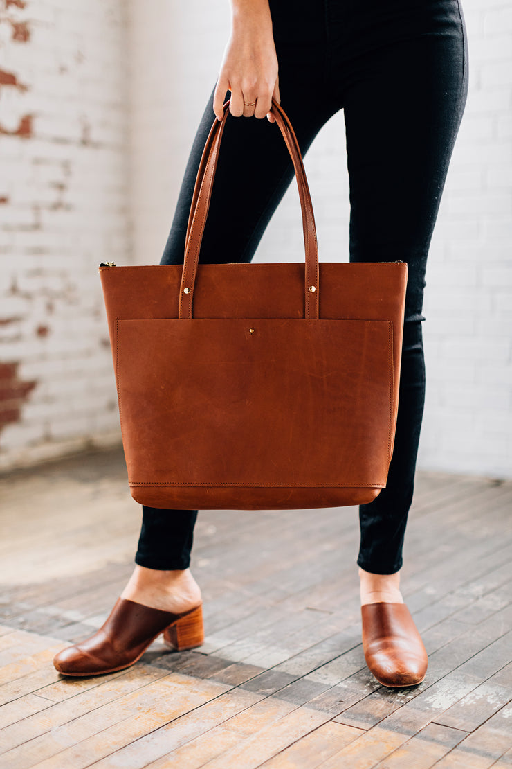 Classic Tote-Caramel