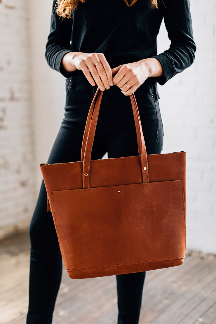 Classic Tote-Caramel