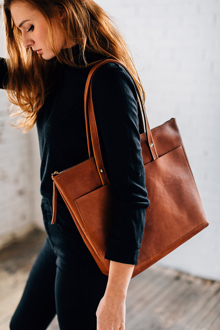 Classic Tote-Caramel