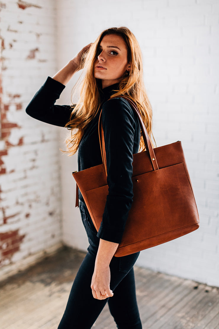 Classic Tote-Caramel